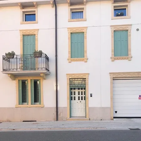 Al Viale 2 Apartamento